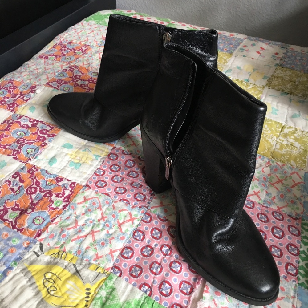 Jessica Simpson Booties!